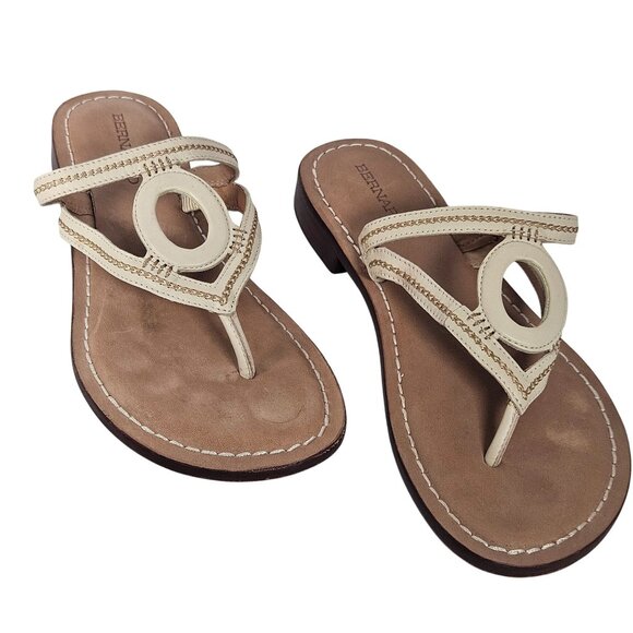 Bernardo Beige Women Sandals 7.5M Minimalist Resort Boho Coastal Granddaughter - Picture 3 of 10
